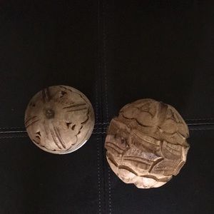 Ornamental wooden balls